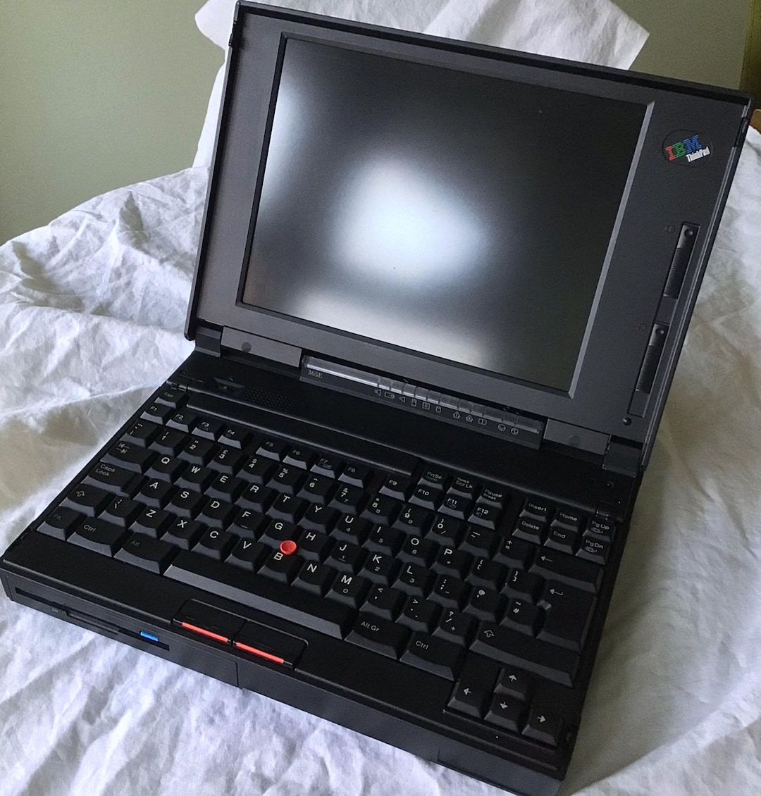 中古pc IBM ThinkPad Iシリーズ Vintage Retro IBM ThinkPad i Series 2373 Laptop doesn't work | eBay