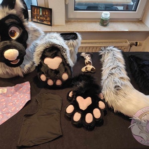 New Silver Fox Premade Fursuit Partial Bild 4