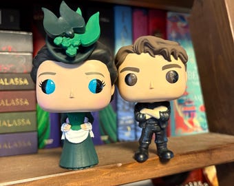 Audrey Rose and Thomas Cresswell figures