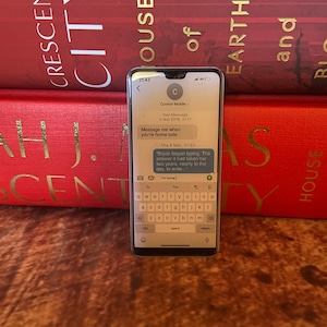 Officially Licensed Bryce / Crescent City Text phone Pin