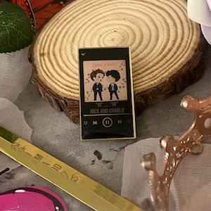 Heartstopper Now Playing Pin