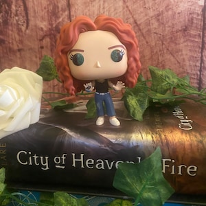 Clary Fray figure