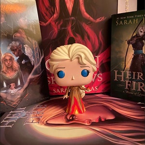 Officially Licensed Aelin Galathynius Figure