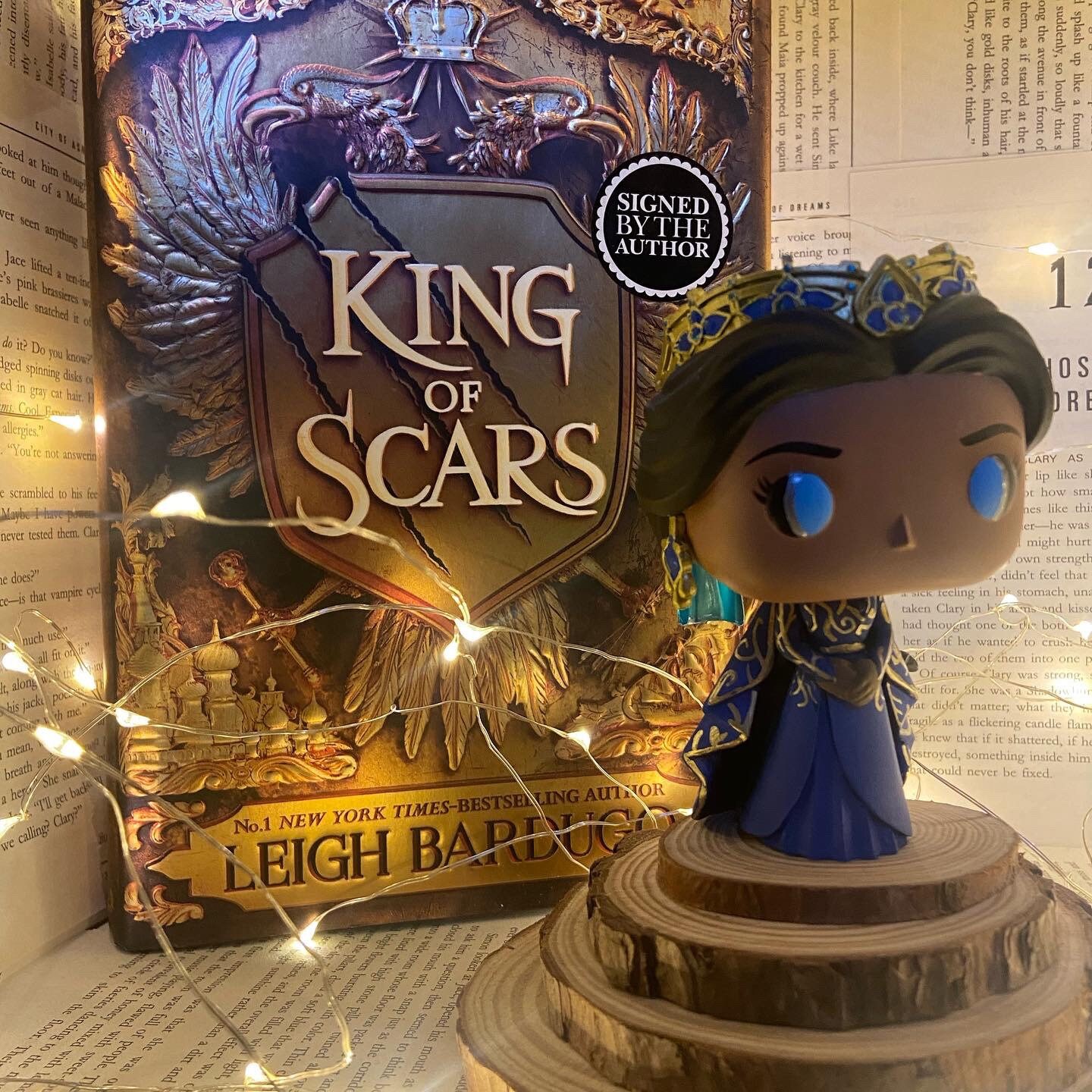 Zoya Nazyalensky Figure - Etsy Hong Kong