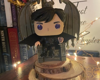 Figura de Rhysand de la Corte de las Pesadillas con licencia oficial