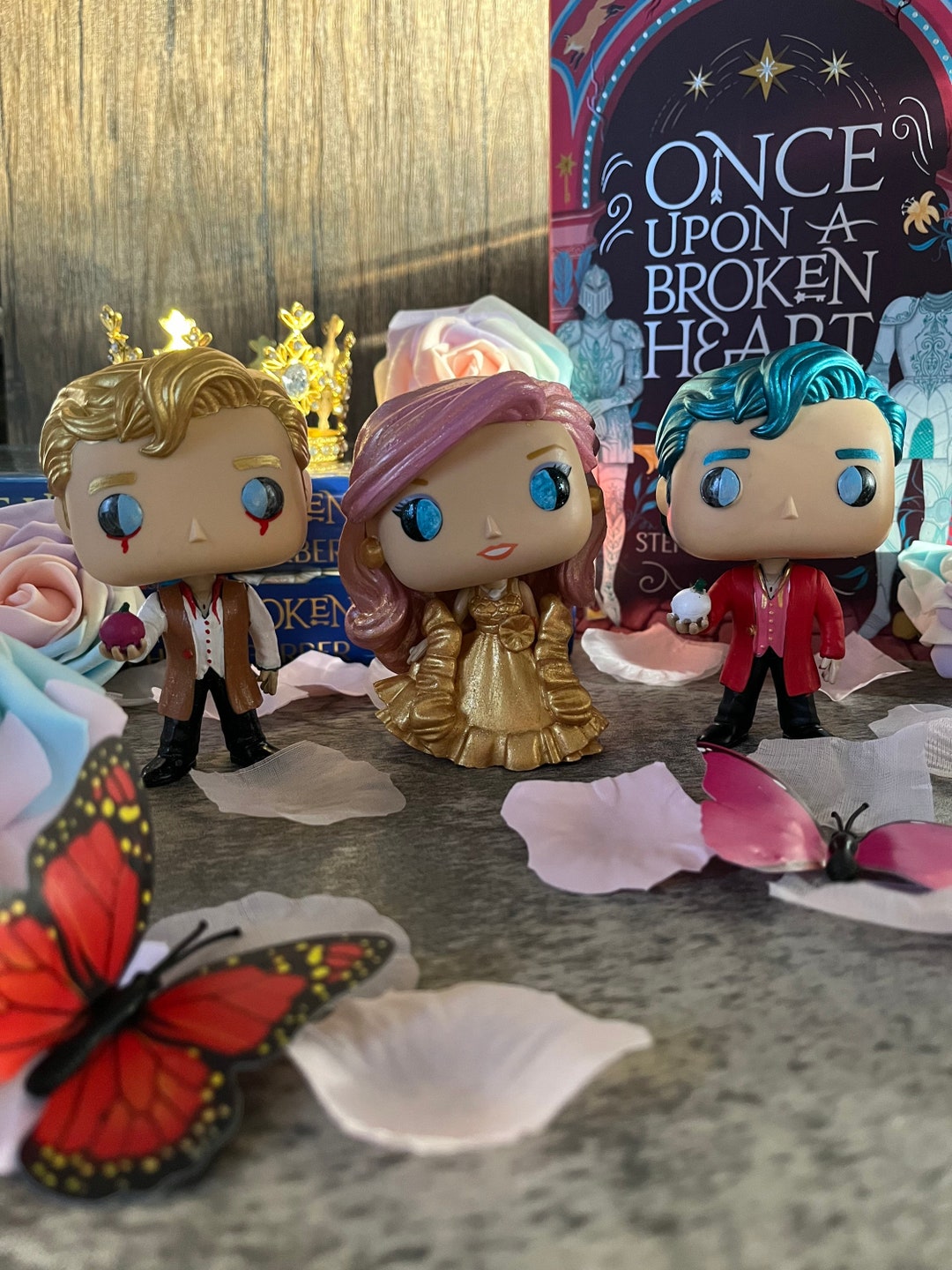 Evangeline Fox / Jacks Caraval Figure Etsy