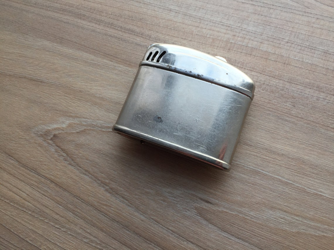 Vintage Lumet Petrol Table Lighter Etsy