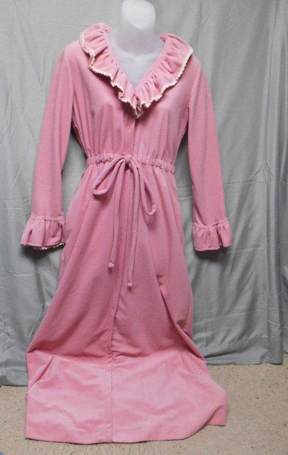 Vintage Loungees pink long robe womens size small