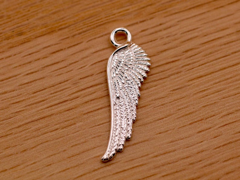 Sterling Silver Angel Wing Charm | Double-Sided, 21mm Jewellery Finding Bild 3