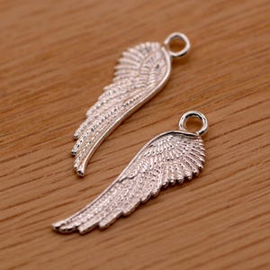 Sterling Silver Angel Wing Charm | Double-Sided, 21mm Jewellery Finding Bild 4