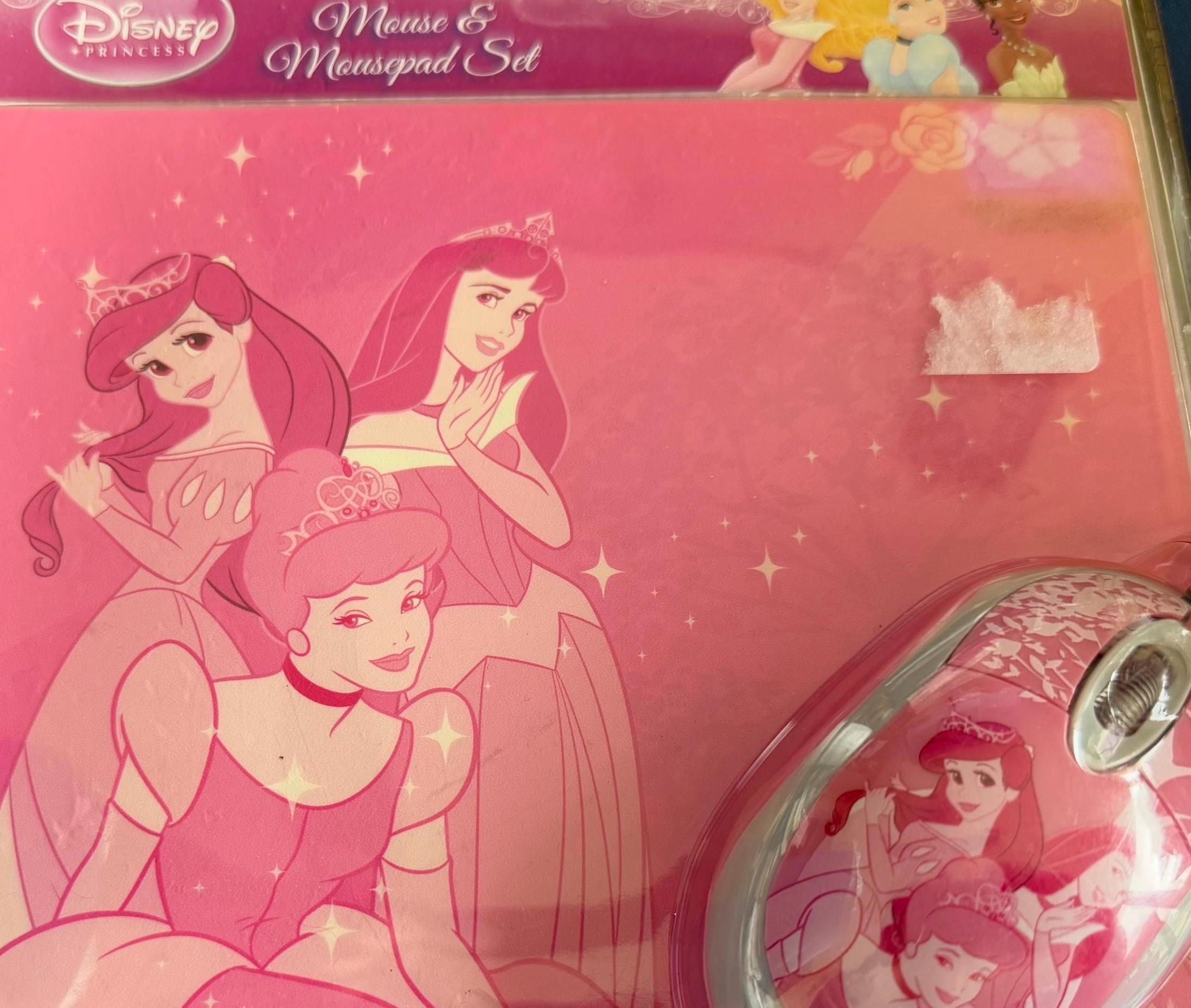 Disney Princess Wired Optical USB Mouse & Mousepad Set Pink New Disney Princess Wired Optical USB Mouse & Mousepad Set Pink New