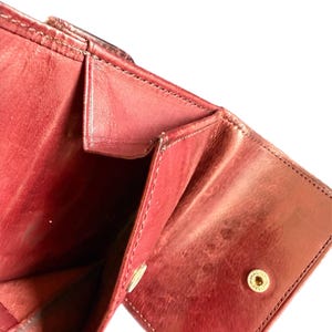 Vintage Coach leather women’s wallet brown minimalist bi fold simple pocket size extra basic