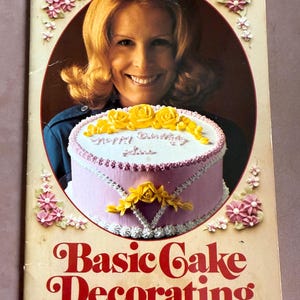 Wilton Way of Cake Decorating - Etsy