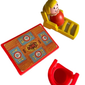 Fisher Price Table Lobster blonde girl outdoor furniture