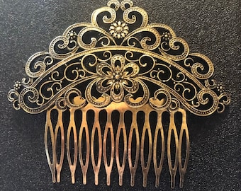 VIntage Comb FOR Headdress IN old or VIntage gold