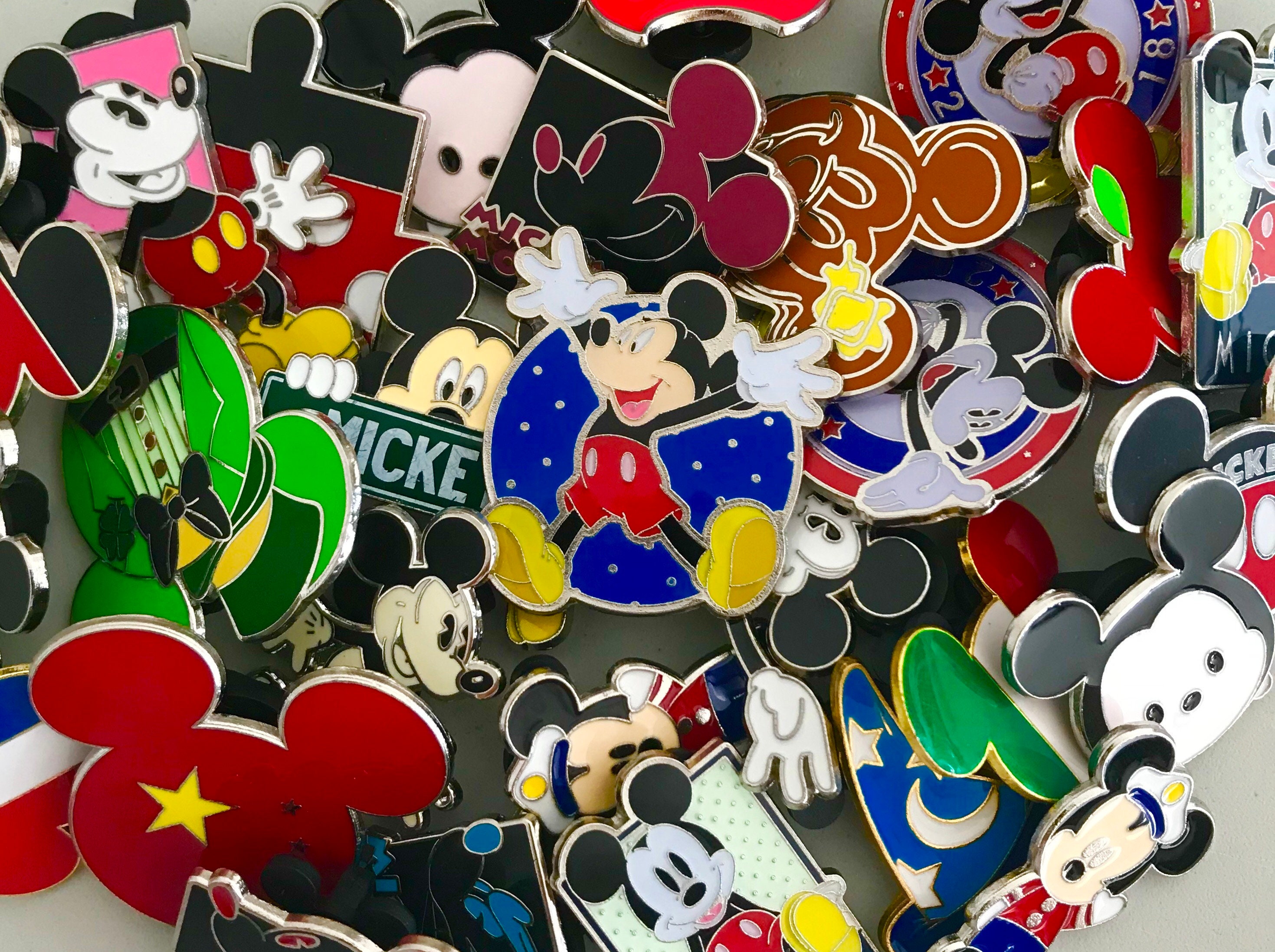 Mickey Mouse Pins Disney Trading Pin Bundle 10 Individual Etsy