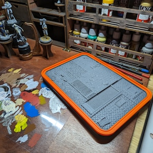 The Original Dry Brush Palette for The Army Painter Wet Palette - Modern Edition - Textured Tool for Miniature Painting & Wargamers