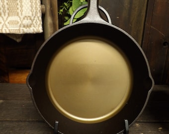 8" CNC machined Smooth Cast Iron Skillet
