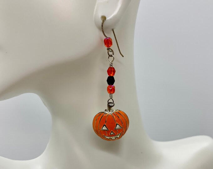 Jack O’ Lantern Dangle Earrings