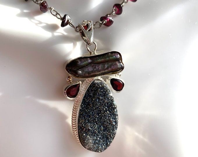 Mavis Druzy, Garnet, Black Pearl & Labradorite  Set