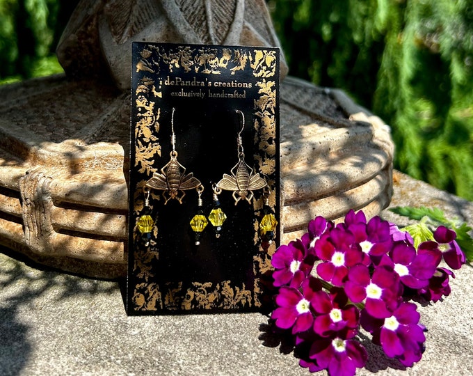 Daphne’s Bee Earrings
