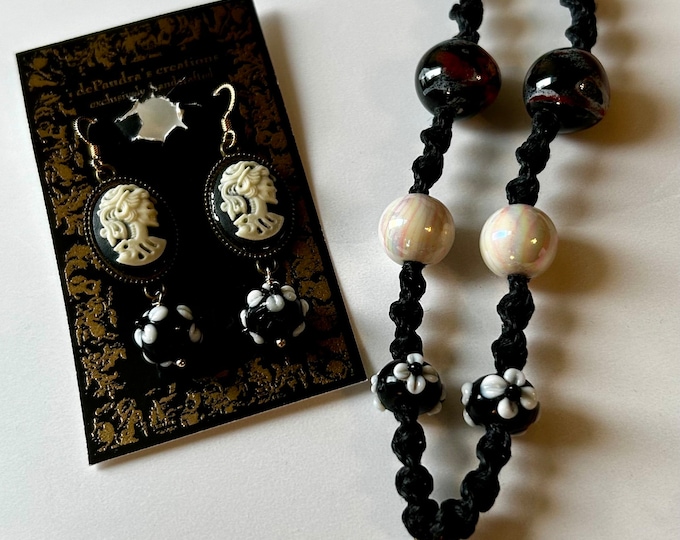 Emily Cameo Set