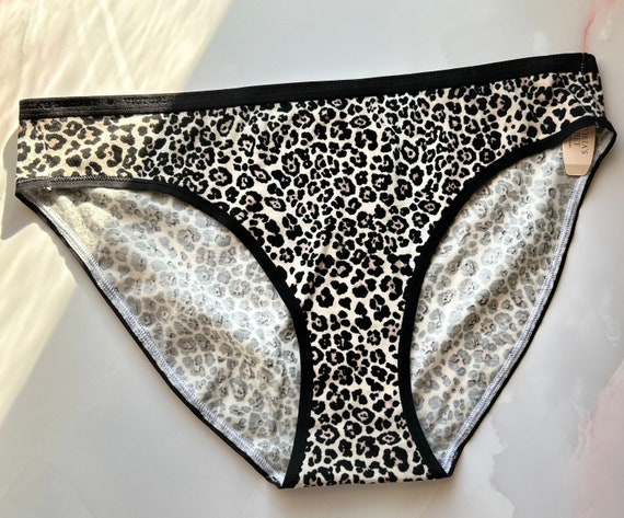 Victoria's Secret Vintage Cotton and Lace Bikini Underwear 