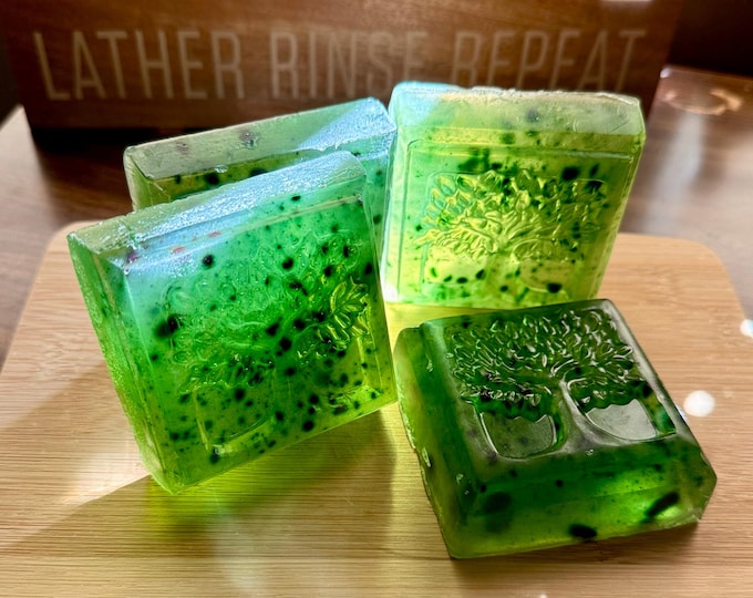 Simple Spirulina Soap