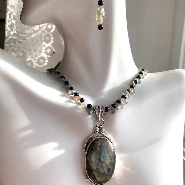 Zephyr Labradorite & Black Onyx Set, Artisan Jewelry, Handcrafted Jewelry, Luxury Jewelry, Natural Jewelry