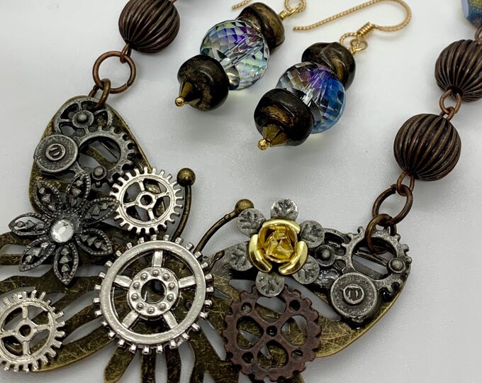 Steampunk Schmetterling Necklace & Earring Set