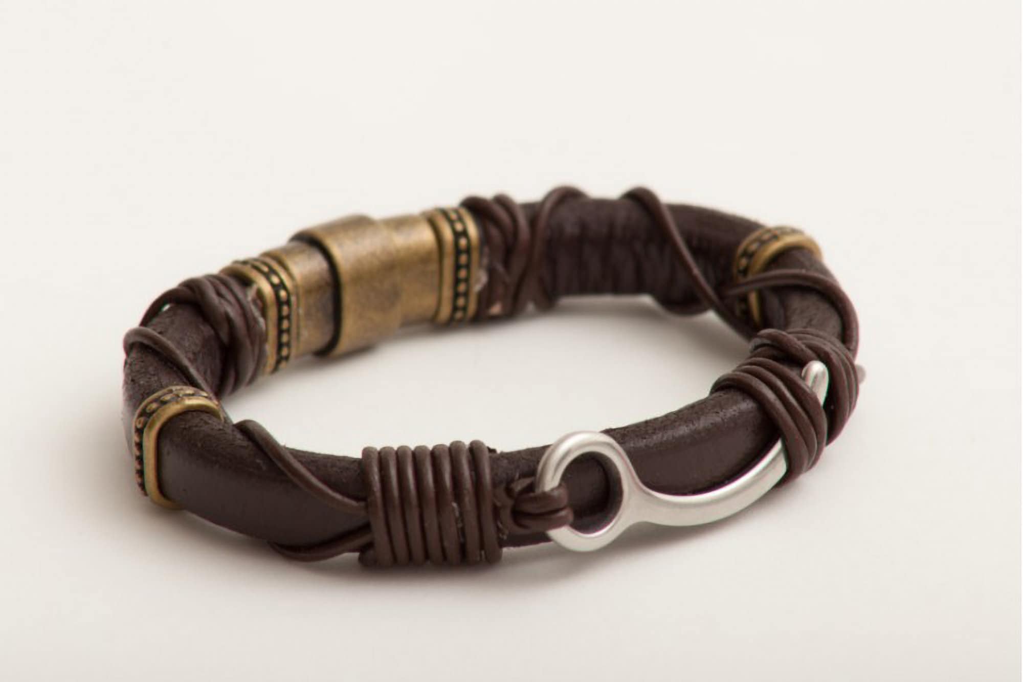 BROWN LEATHER SKYDIVING bracelet