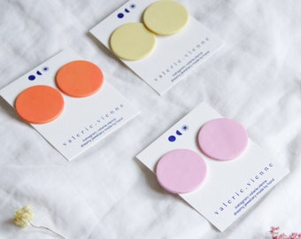 T I L D A ~ Collab Analog imperfections x valerievienne  Polymerton Statement Ohrringe modern und federleicht