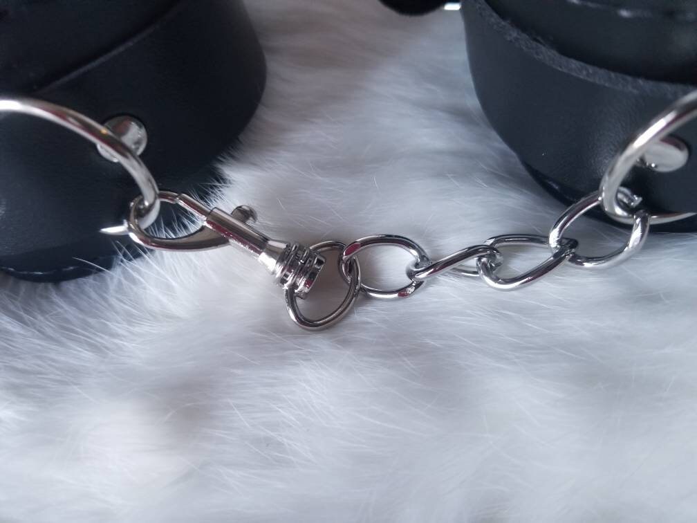 Leather Handcuffs Black Fur lined Cuffs BDSM Bondage Etsy leather-handcuffs-black-fur-lined-cuffs-bdsm-bondage-etsy