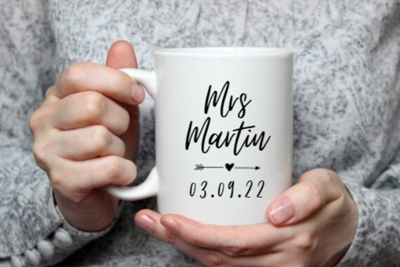 Mug Personnalisé Mariage Cadeau Mariée Mrs/Miss + Nom Date
