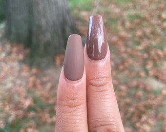 Taupe (Brown Press-on Nails)