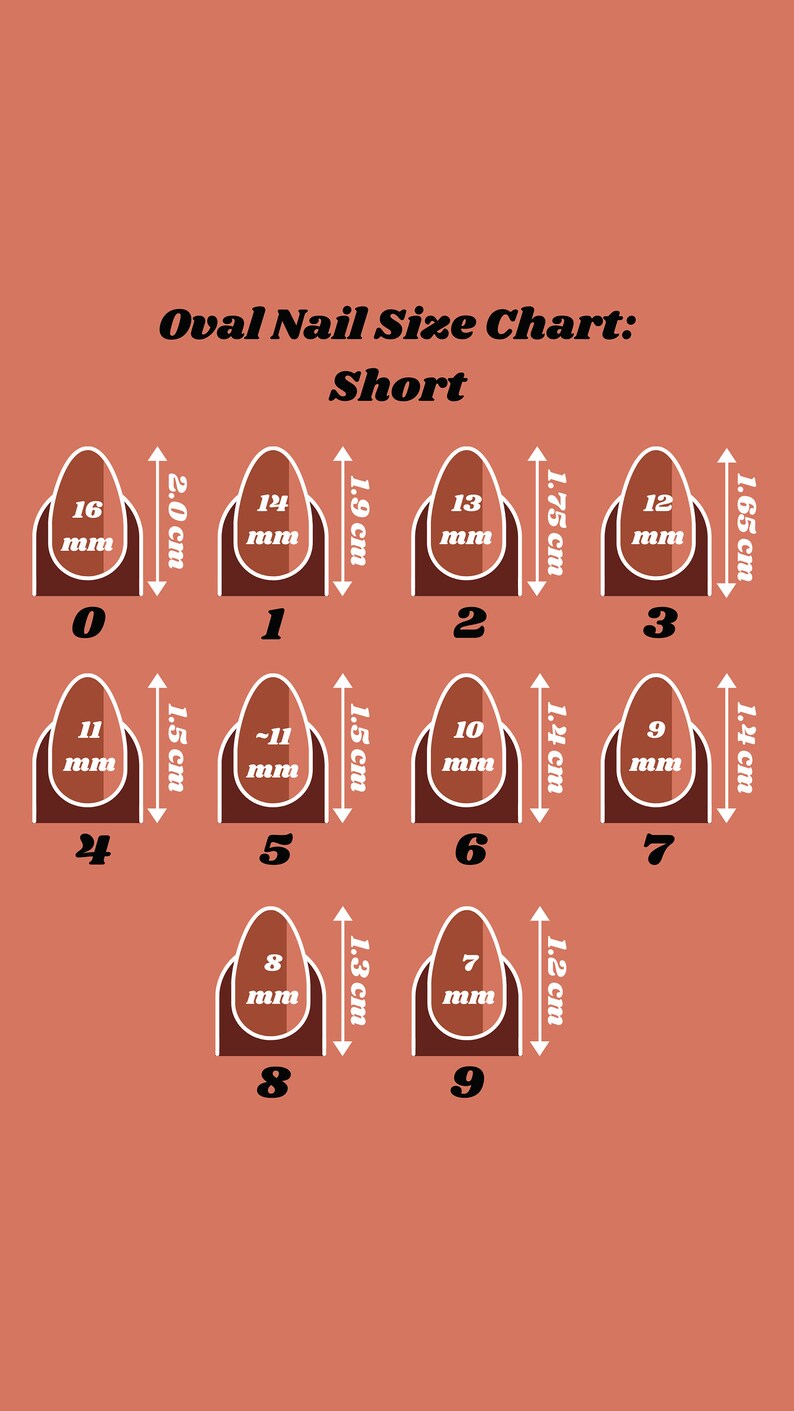 Op de afbeelding: Een ovale nagelmatentabel met de titel "Kort" op een terracotta achtergrond. De tabel toont negen nagelmaten, elk met een bijbehorende millimeter- en centimeterlengte. De maten vari&euml;ren van 0 tot 9.
