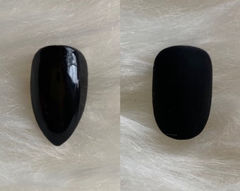 Raven (Black)