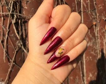 January Garnet Birthstone Nails (Capricorn, Aquarius)