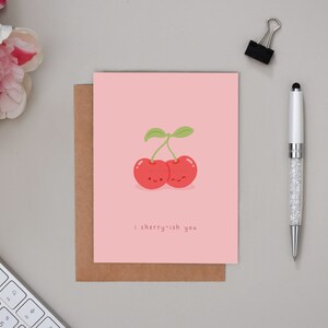 Je suis cerise-ish carte de vœux | Carte d'anniversaire, fruits, carte de cuisine asiatique, carte kawaii, carte de nourriture pour chiot, carte de voeux, carte pour elle, carte pour lui