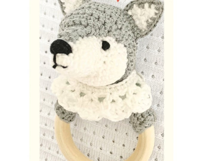 Baby wolf rattle/Baby crochet rattle/Birth gift