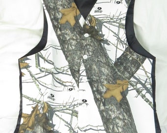 Officially Licensed Mossy Oak Winter Break Up Camoflauge Full Back Vest with waist adjuster