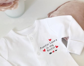 Personalised Auntie is my Bestie Baby Sleepsuit / Baby Grow Bodysuit Romper / Announcement / All in one New Baby Gift / Baby Clothing