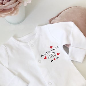Personalised Auntie is my Bestie Baby Sleepsuit / Baby Grow Bodysuit Romper / Announcement / All in one New Baby Gift / Baby Clothing