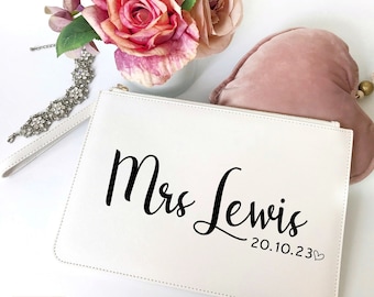 Personalised Bride Name Mrs Bag Clutch / Wedding Accessories Gift / Purse Handbag Zipped Pouch / Bridesmaid Mother of the Bride - 4 Colours