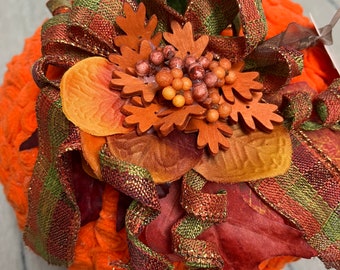Pumpkin Centerpiece: Fall Thanksgiving Decor