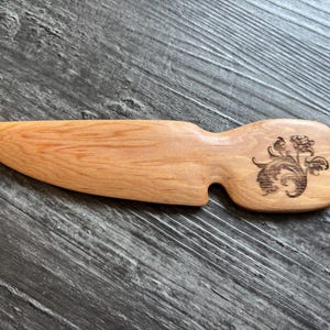 Abrecartas de madera