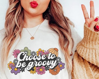 Retro Stay Groovy T-Shirt // Hippie Summer Shirt, Hippie 70s Summer Shirt, Peace Sign Shirt, Summer Shirt, Groovy Shirt