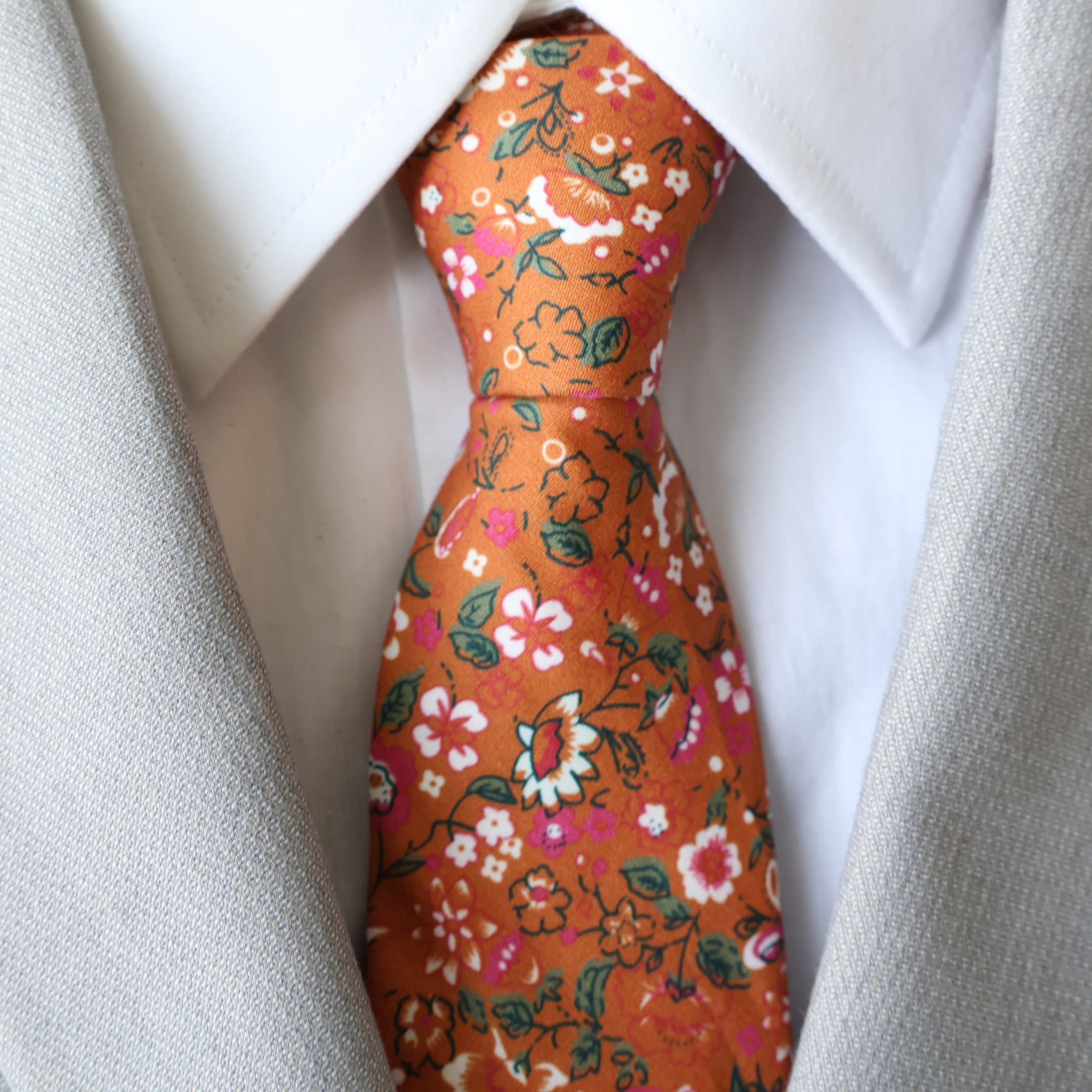 Gamakatsu Cherry Blossom Phantom Silicone Necktie – Thick Cut Multi Curly #5, Orange (4 Pieces)