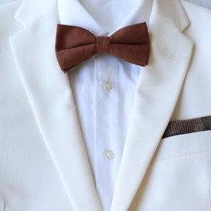 Brown Men's Bow Tie | Brown Bowtie | Chocolate Brown Weddings | Boys Bow Tie | Pretied Bow Ties | Matching Bowties