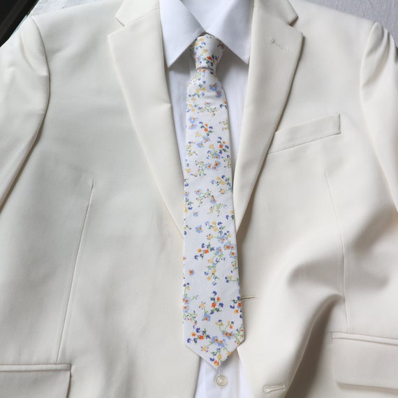 Cravatta bianca matrimonio clearance